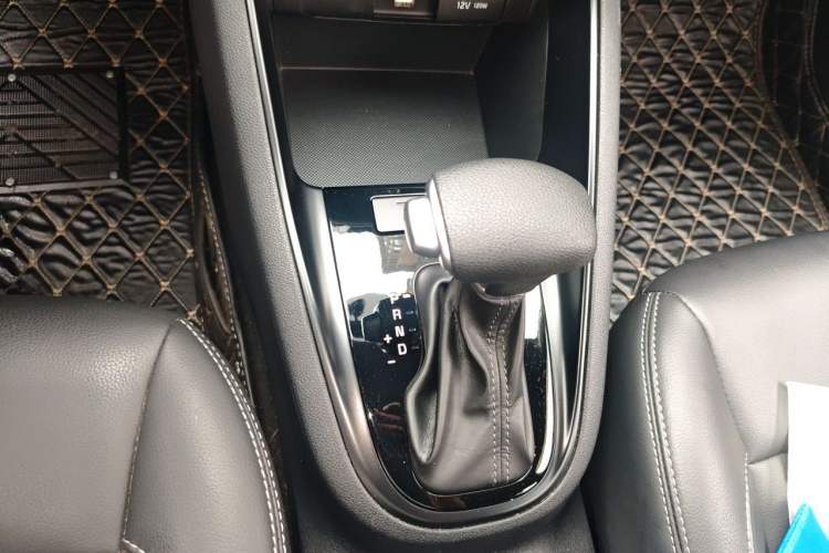 Used Kia Forte 2019 1.6L Automatic Fashion Edition China V Standard Gear Lever