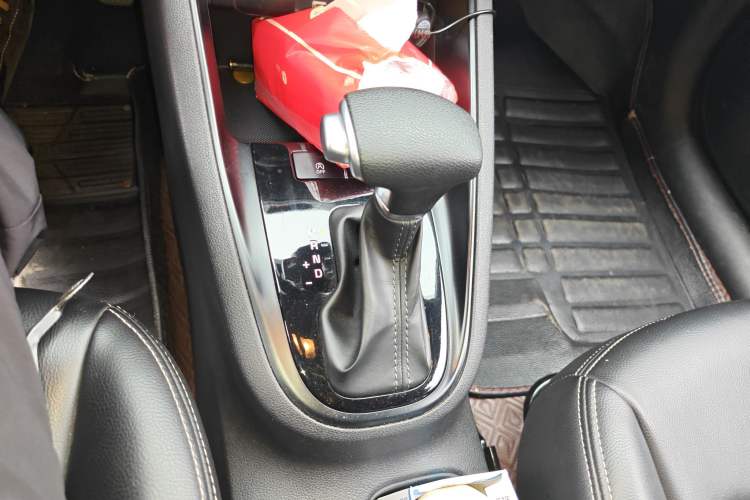 Used Kia Forte 2019 1.6L Automatic Fashion Edition China VI Standard Gear Lever
