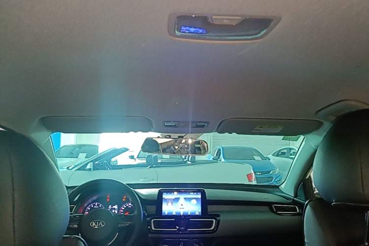 Used Kia Forte 2019 1.6L Automatic Fashion Edition China VI Standard Headliner