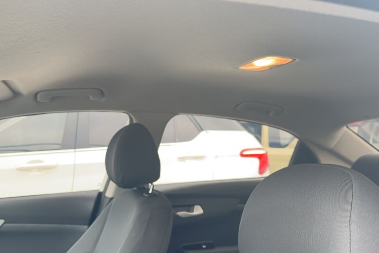 Used Kia Forte 2019 1.6L Automatic Fashion Edition China VI Standard Headliner