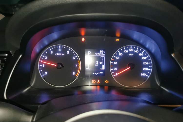 Used Kia Forte 2019 1.6L Automatic Fashion Edition China VI Standard Instrument Cluster