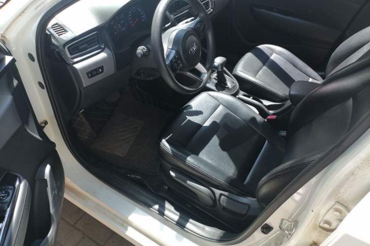 Used Kia Forte 2019 1.6L Automatic Fashion Edition China VI Standard Interior 3