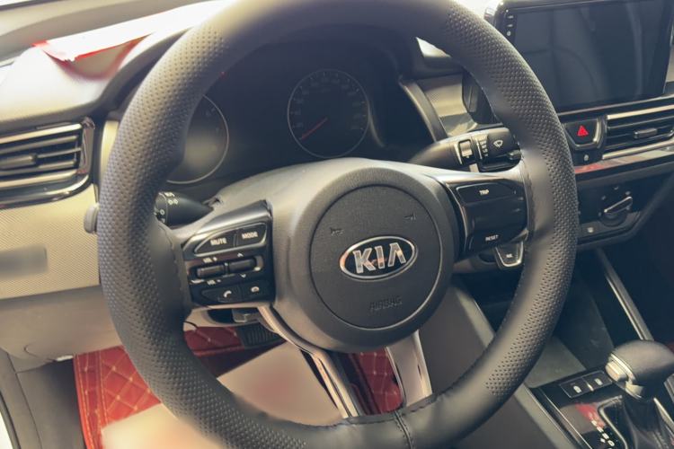 Used Kia Forte 2019 1.6L Automatic Fashion Edition China VI Standard Interior 3