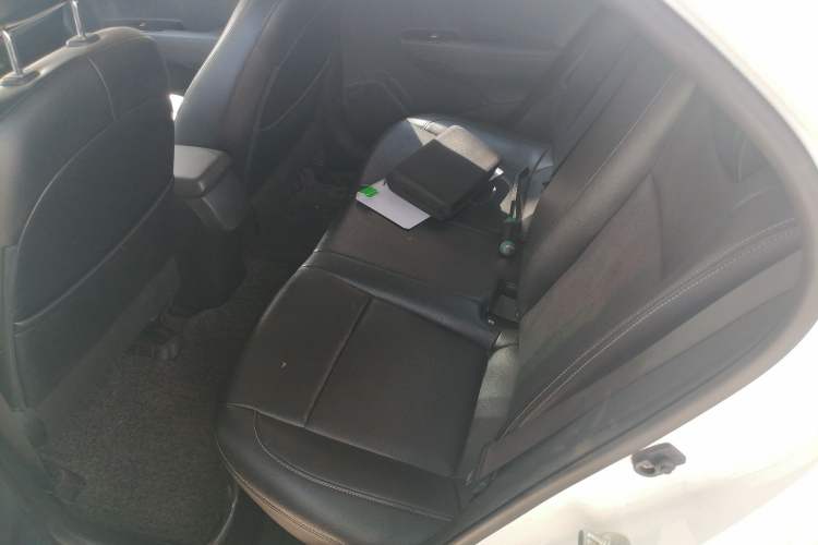Used Kia Forte 2019 1.6L Automatic Fashion Edition China VI Standard Interior 4