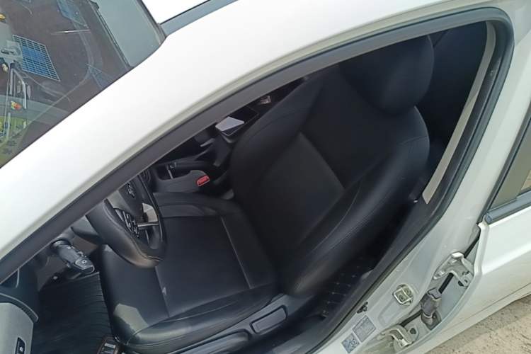 Used Kia Forte 2019 1.6L Automatic Fashion Edition China VI Standard Left Front Seat