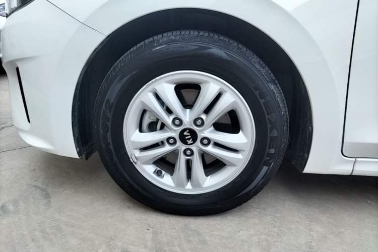 Used Kia Forte 2019 1.6L Automatic Fashion Edition China VI Standard Left Front Wheel Hub