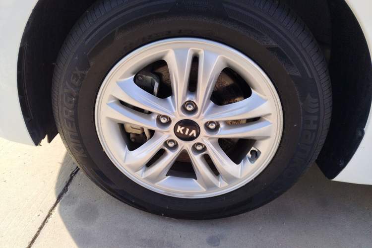 Used Kia Forte 2019 1.6L Manual Comfort Edition China VI Standard Left Front Wheel Hub