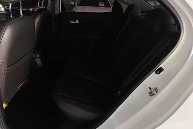 Used Kia Forte 2019 1.6L Automatic Fashion Edition China VI Standard Left Rear Seat