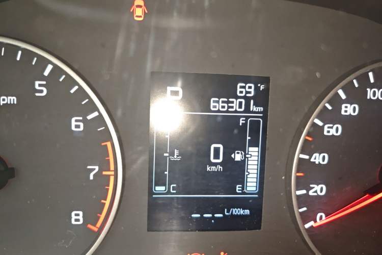 Used Kia Forte 2019 1.6L Automatic Fashion Edition China VI Standard Odometer Close Up