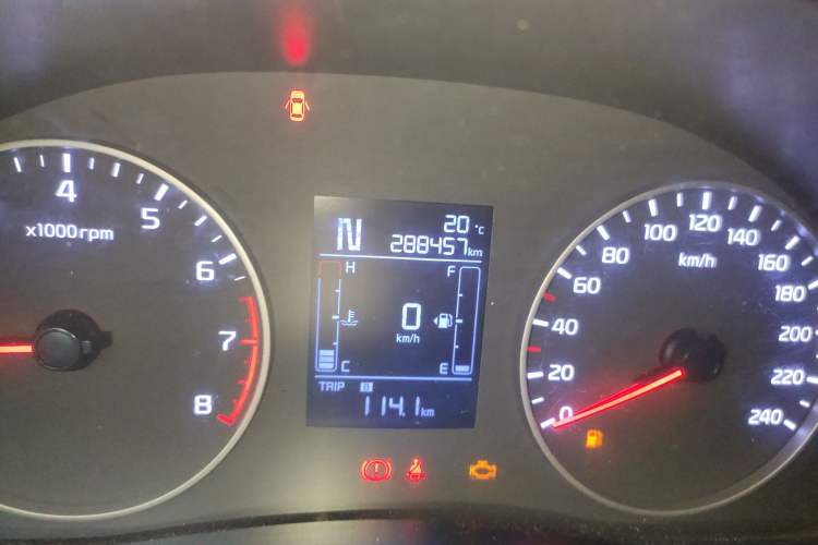 Used Kia Forte 2019 1.6L Automatic Fashion Edition China VI Standard Odometer Close Up