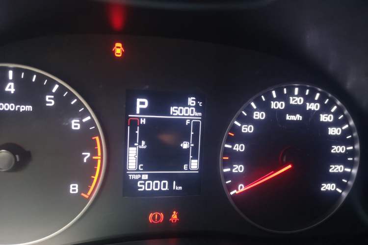 Used Kia Forte 2019 1.6L Automatic Fashion Edition China VI Standard Odometer Close Up