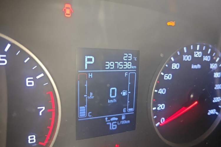 Used Kia Forte 2019 1.6L Automatic Fashion Edition China VI Standard Odometer Close Up