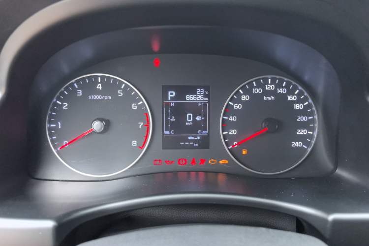 Used Kia Forte 2019 1.6L Automatic Fashion Edition China VI Standard Odometer Close Up