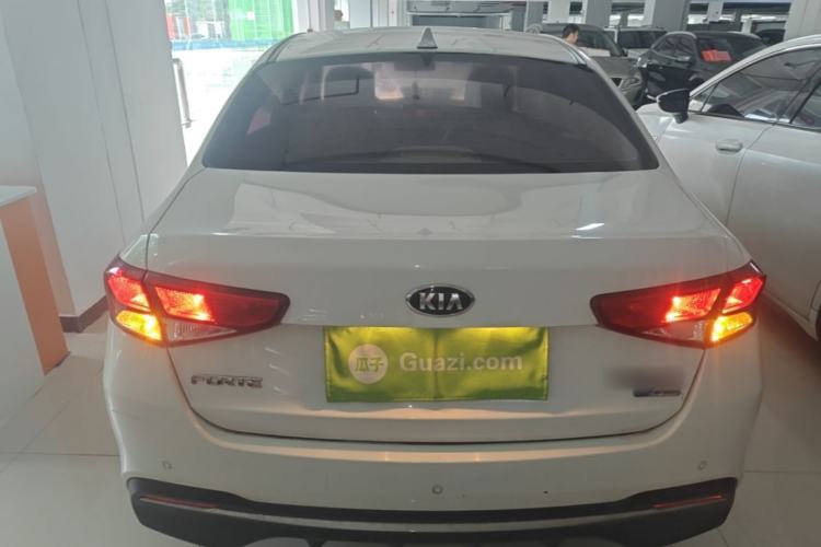 Used Kia Forte 2019 1.6L Automatic Fashion Edition China VI Standard Rear