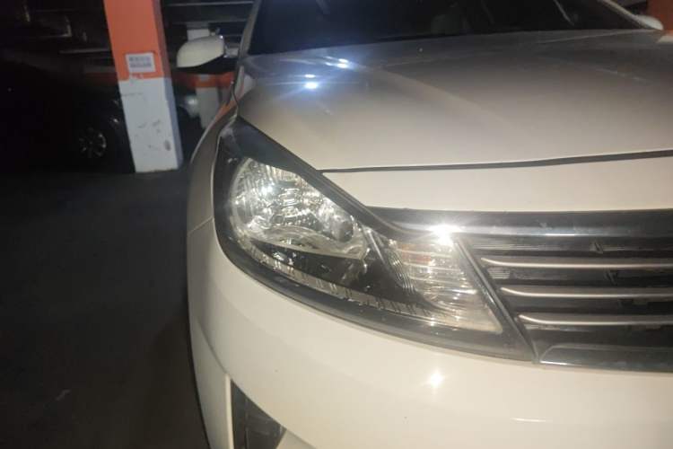 Used Kia Forte 2019 1.6L Automatic Fashion Edition China VI Standard Right Front Headlight