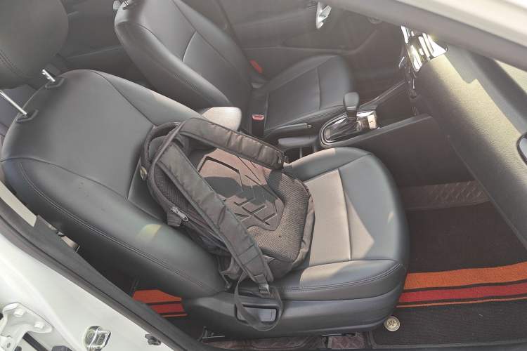 Used Kia Forte 2019 1.6L Automatic Fashion Edition China VI Standard Right Front Seat