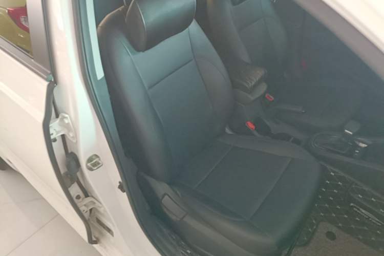 Used Kia Forte 2019 1.6L Automatic Fashion Edition China VI Standard Right Front Seat