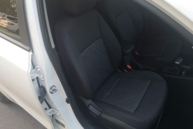 Used Kia Forte 2019 1.6L Automatic Fashion Edition China VI Standard Right Front Seat