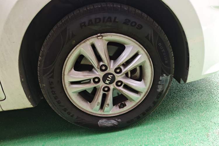 Used Kia Forte 2019 1.6L Automatic Fashion Edition China VI Standard Right Front Wheel Hub