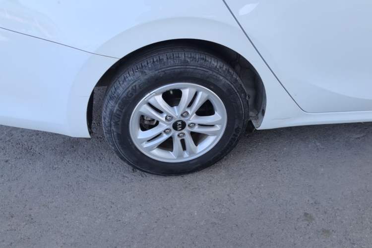 Used Kia Forte 2019 1.6L Automatic Fashion Edition China VI Standard Right Rear Wheel Hub