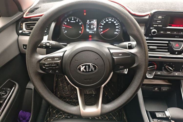 Used Kia Forte 2019 1.6L Automatic Fashion Edition China V Standard Steering Wheel