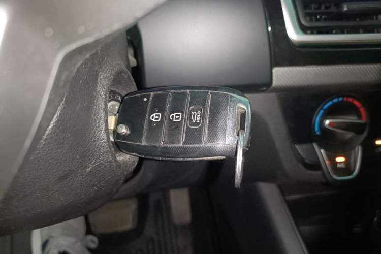 Used Kia Forte 2019 1.6L Automatic Fashion Edition China VI Standard Vehicle Key