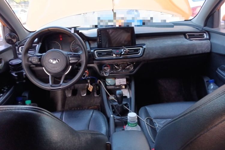 Used Kia Forte 2019 1.6L Manual Comfort Edition China V Standard Center Console