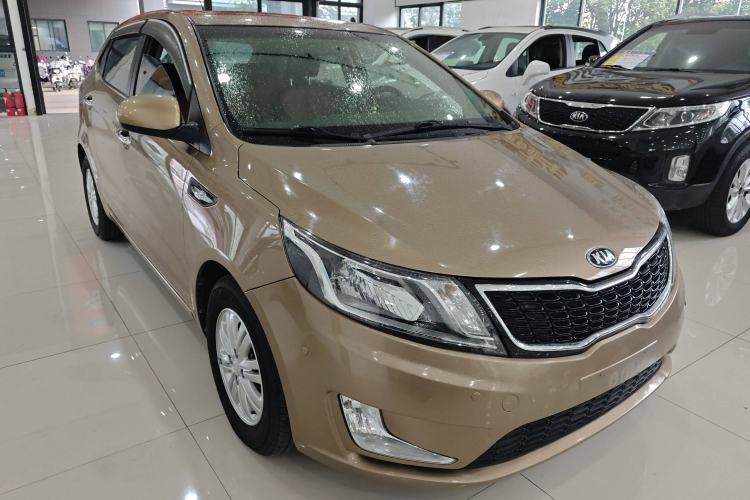 Used Kia K2 2012 Hatchback 1.4L Automatic Cool Edition Front Right 45 Deg