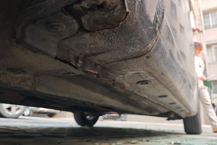 Used Kia K2 2011 Sedan 1.4L Manual Transmission GLS Chassis Front Left