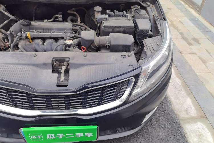 Used Kia K2 2011 Sedan 1.6L Automatic Transmission Premium Engine Bay Left