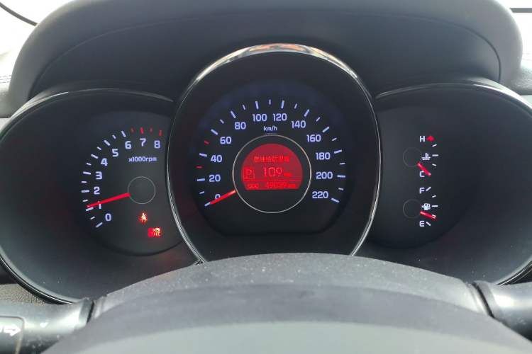 Used Kia K2 2011 Sedan 1.6L Automatic Transmission Premium Instrument Cluster
