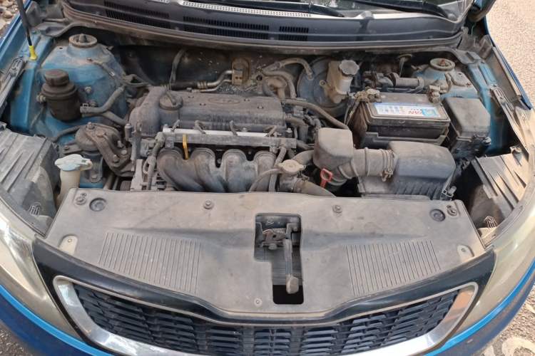 Used Kia K2 2011 Sedan 1.6L Automatic Transmission Premium Engine Bay
