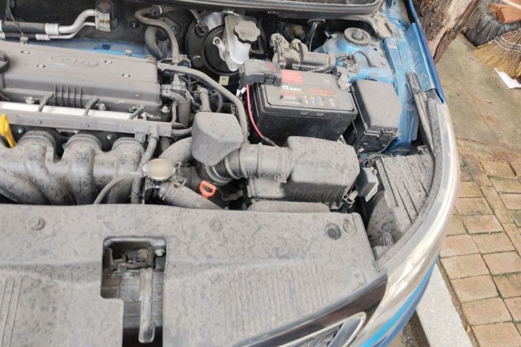 Used Kia K2 2011 Sedan 1.4L Automatic Top-Trim Engine Bay Left