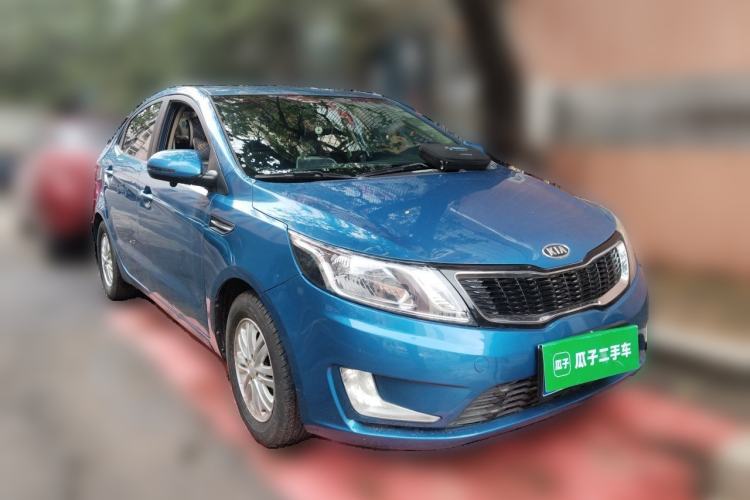 Used Kia K2 2011 Sedan 1.4L Automatic Top-Trim Front Right 45 Deg