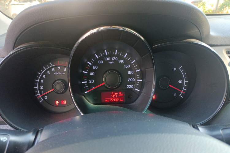 Used Kia K2 2011 Sedan 1.4L Manual Transmission GLS Instrument Cluster