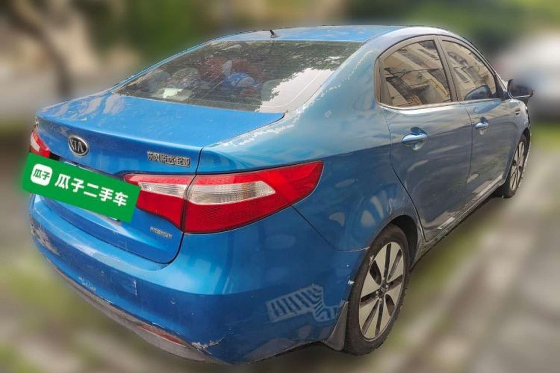 Used Kia K2 2011 Sedan 1.6L Automatic Transmission Premium Rear Right 45 Deg