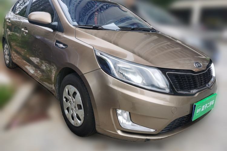Used Kia K2 2011 Sedan 1.4L Automatic GLS Front Right 45 Deg