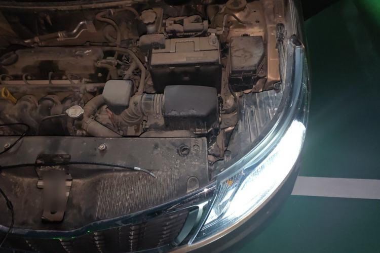 Used Kia K2 2011 Sedan 1.6L Automatic Transmission Premium Engine Bay Left