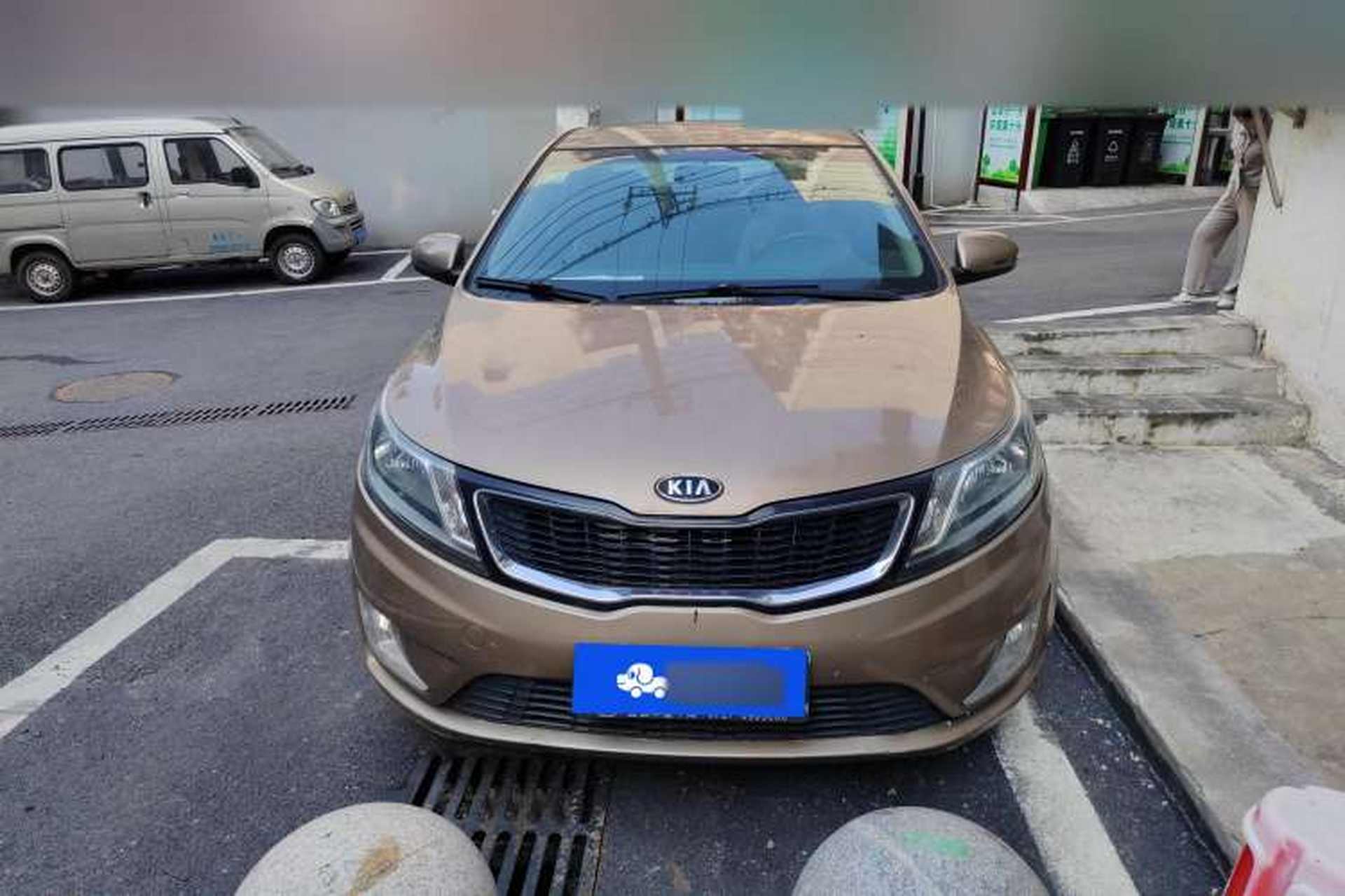 Used Kia K2 2011 Sedan 1.4L MT TOP Front