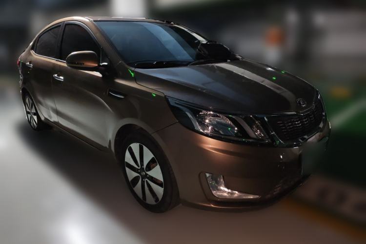 Used Kia K2 2011 Sedan 1.6L Automatic Transmission Premium Front Right 45 Deg