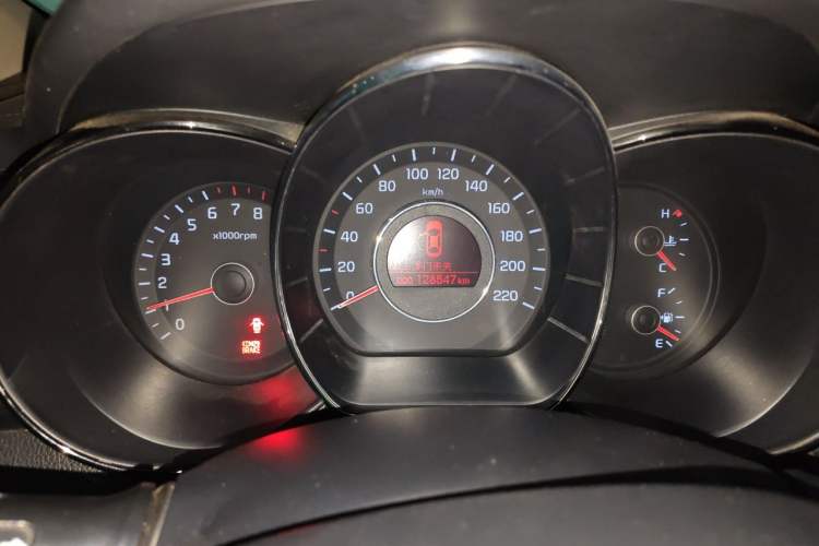 Used Kia K2 2011 Sedan 1.6L Automatic Transmission Premium Instrument Cluster