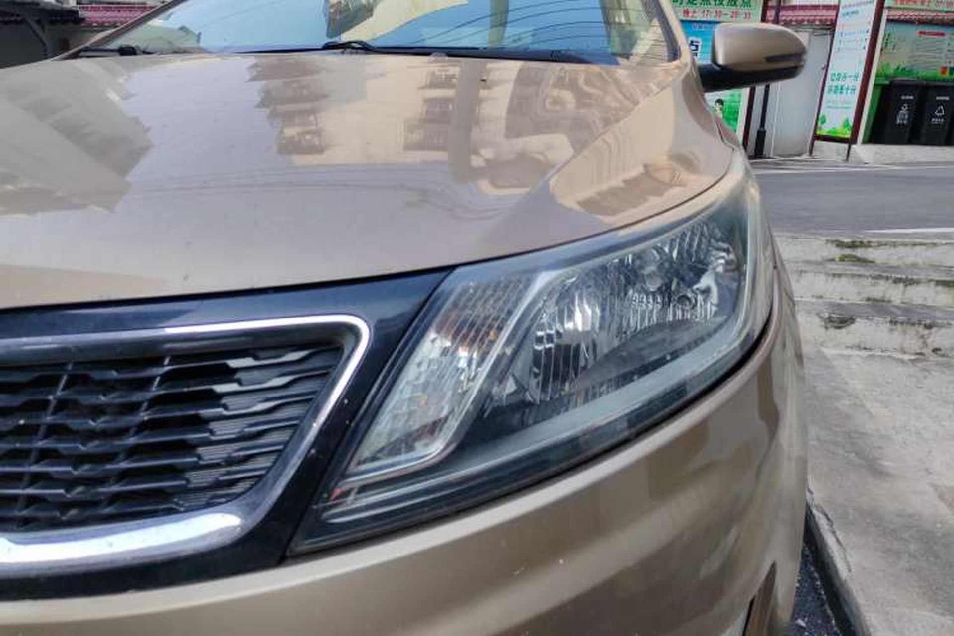 Used Kia K2 2011 Sedan 1.4L MT TOP Left Front Headlight
