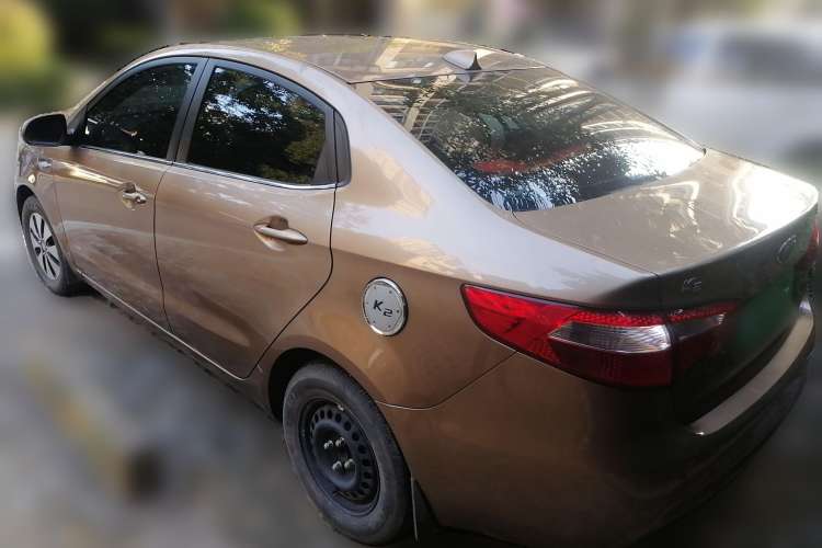 Used Kia K2 2011 Sedan 1.4L Manual Transmission GLS Rear Left 45 Deg
