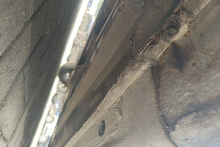 Used Kia K2 2011 Sedan 1.4L Manual Transmission GLS Chassis Front Left