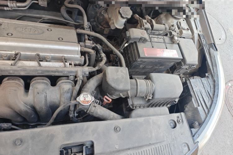 Used Kia K2 2011 Sedan 1.4L Automatic GLS Engine Bay Left