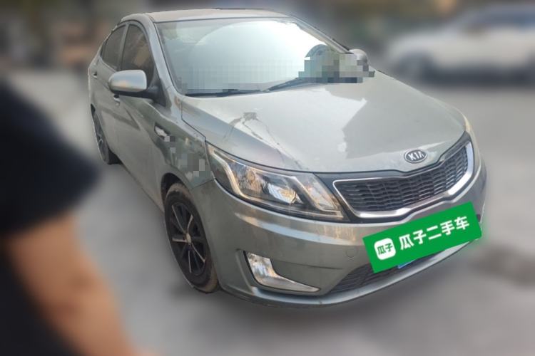 Used Kia K2 2011 Sedan 1.4L Manual Transmission GLS Front Right 45 Deg