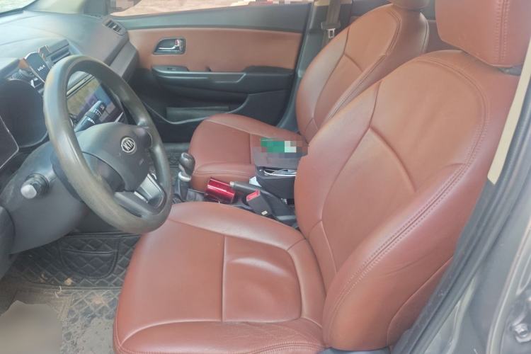 Used Kia K2 2011 Sedan 1.4L Manual Transmission GLS Left Front Seat