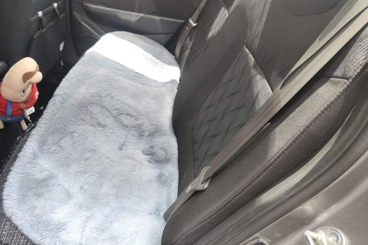 Used Kia K2 2011 Sedan 1.4L Manual Transmission GLS Left Rear Seat