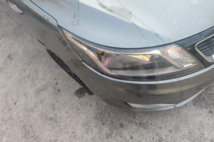 Used Kia K2 2011 Sedan 1.4L Manual Transmission GLS Right Front Headlight