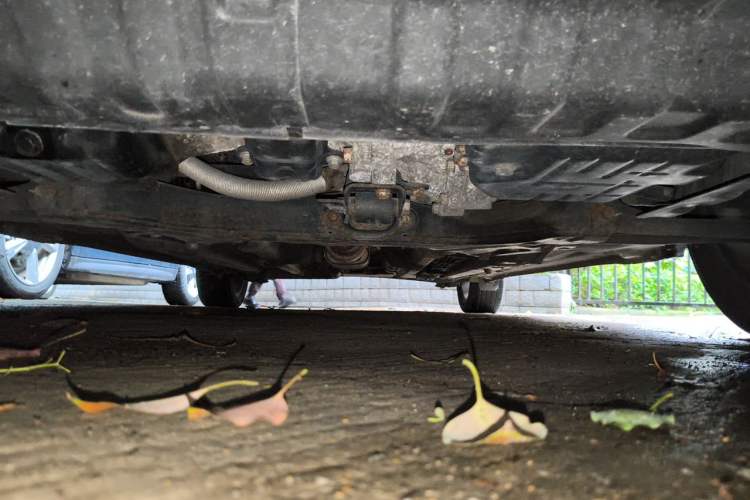 Used Kia K2 2011 Sedan 1.6L Automatic Transmission Premium Chassis Front